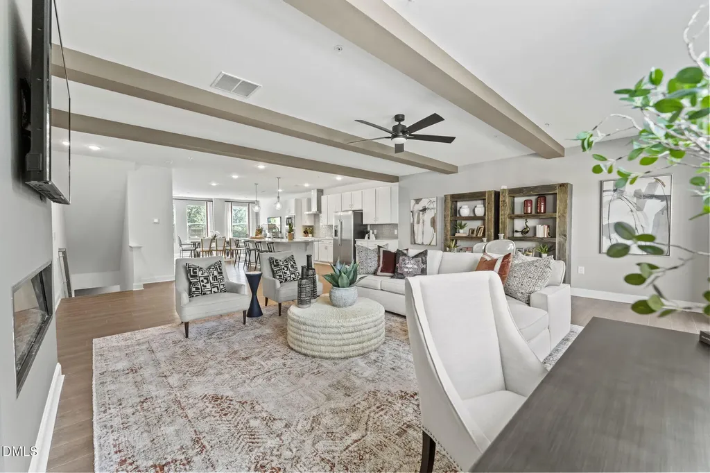 156 N White Street Wake Forest NC 27587