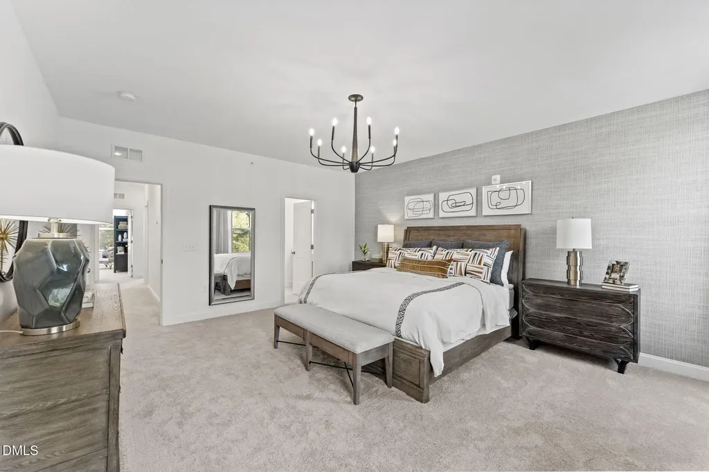 156 N White Street Wake Forest NC 27587