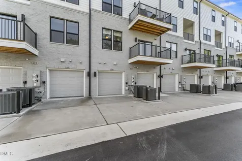 156 N White Street Wake Forest NC 27587