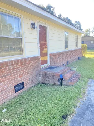 1418 Mockingbird Lane New Bern NC 28562