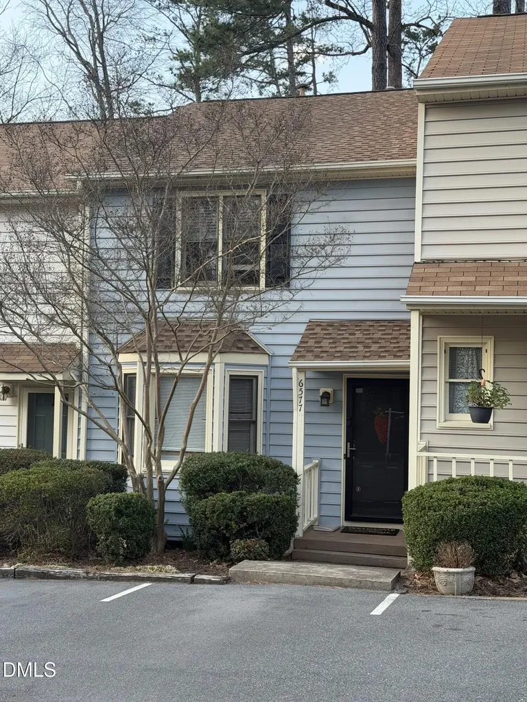 6577 English Oaks Drive Raleigh NC 27615