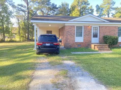 1405 Mockingbird Lane New Bern NC 28562