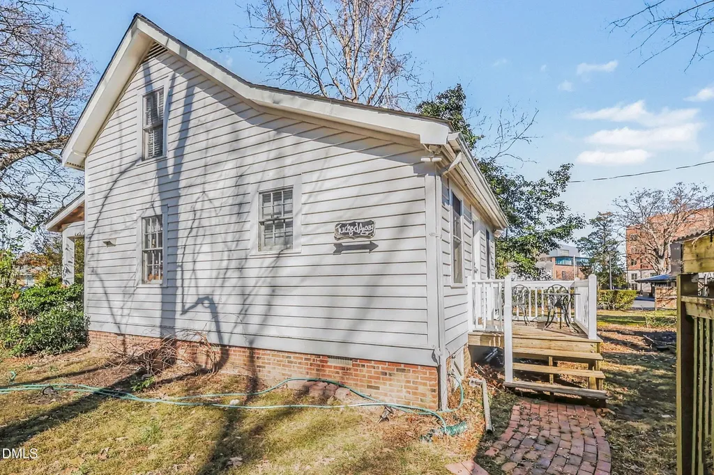 213-223 Mccauley Street Chapel Hill NC 27516
