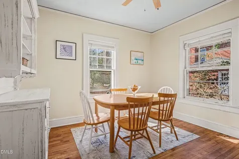 213-223 Mccauley Street Chapel Hill NC 27516