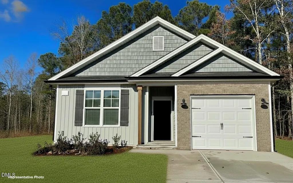 15 N Mistflower Street Clayton NC 27520