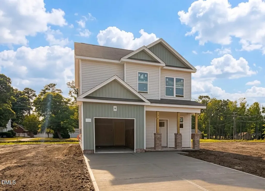 61 W Coulter Court Selma NC 27576