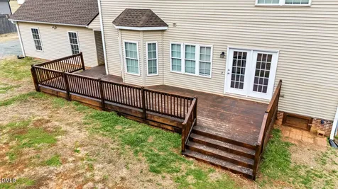 4872 Thom Road Mebane NC 27302