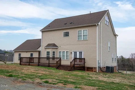 4872 Thom Road Mebane NC 27302