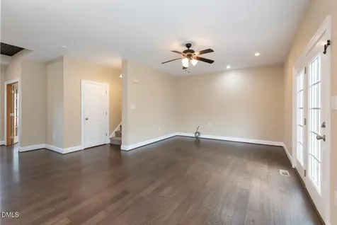 4872 Thom Road Mebane NC 27302