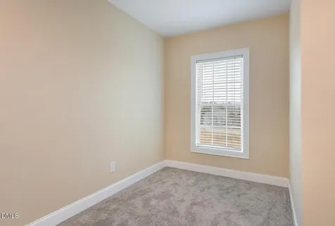 4872 Thom Road Mebane NC 27302