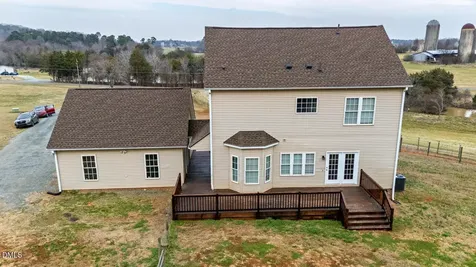 4872 Thom Road Mebane NC 27302