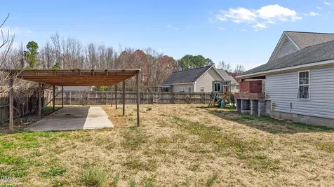 403 Western Wayne Drive Pikeville NC 27863