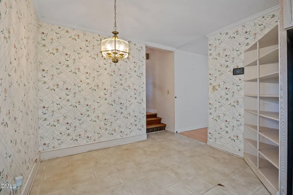 2009 Philcrest Road Raleigh NC 27612