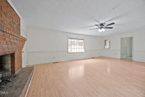 2009 Philcrest Road Raleigh NC 27612