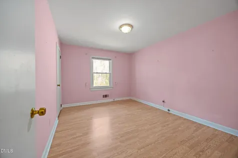 2009 Philcrest Road Raleigh NC 27612