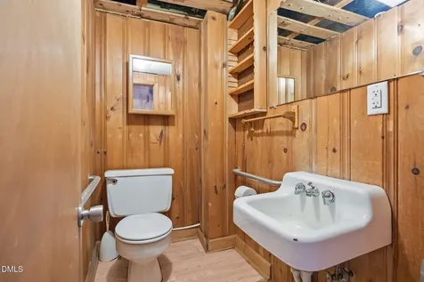 2009 Philcrest Road Raleigh NC 27612