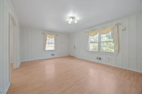 2009 Philcrest Road Raleigh NC 27612