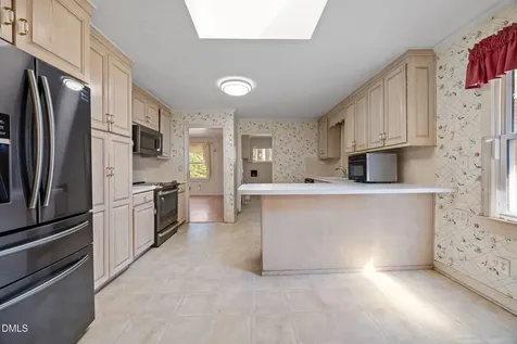 2009 Philcrest Road Raleigh NC 27612