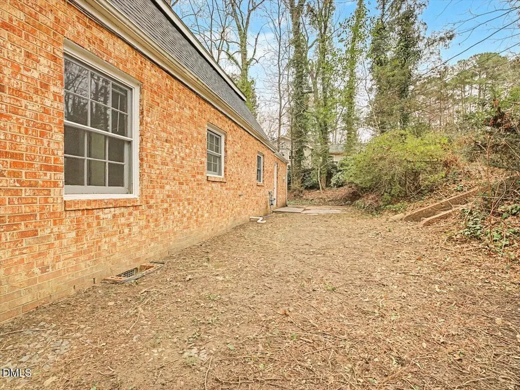 103 Yorktown Drive Chapel Hill NC 27516