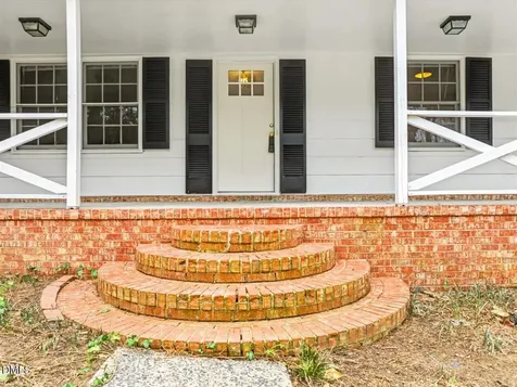 103 Yorktown Drive Chapel Hill NC 27516