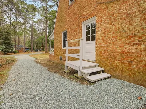 103 Yorktown Drive Chapel Hill NC 27516