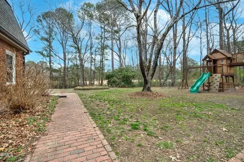 803 E Beechtree Drive Nashville NC 27856