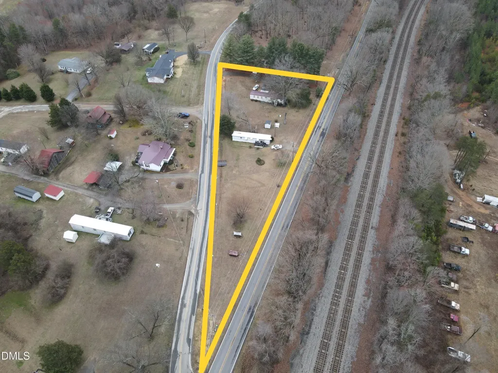 96 Pelham Loop Road Pelham NC 27311