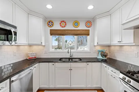 2139 Ridge Road Raleigh NC 27607