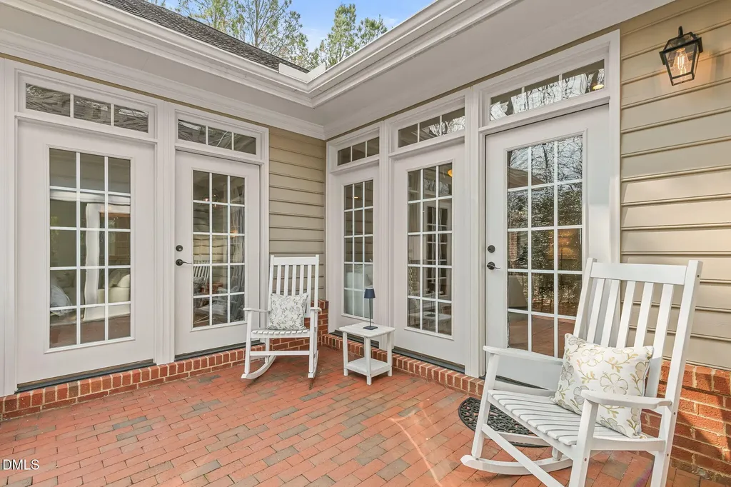 71002 Everard Chapel Hill NC 27517