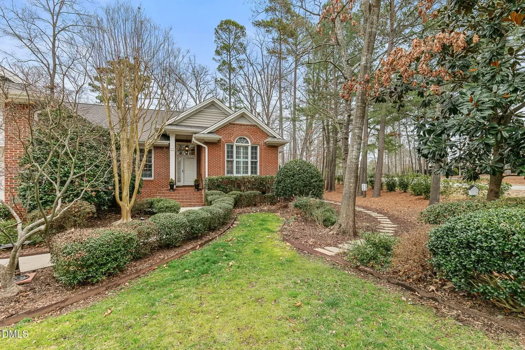 71002 Everard Chapel Hill NC 27517