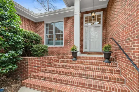 71002 Everard Chapel Hill NC 27517