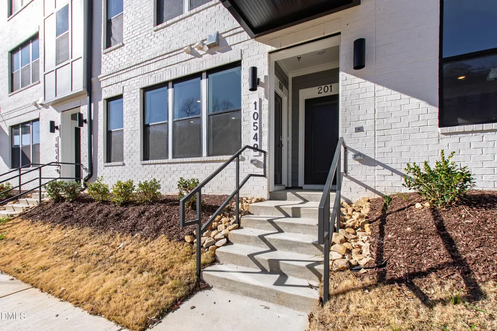 10549 Pleasant Branch Drive Raleigh NC 27614