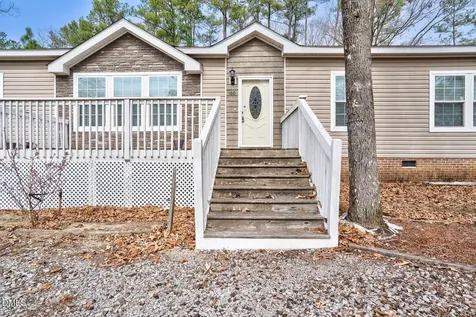 160 Janyce Drive Kenly NC 27542