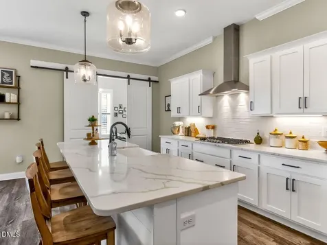 2904 Meadow Bluffs Way Fuquay Varina NC 27526
