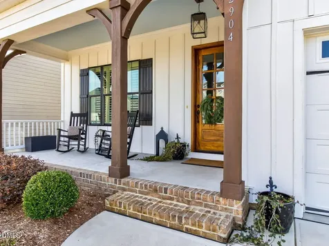 2904 Meadow Bluffs Way Fuquay Varina NC 27526