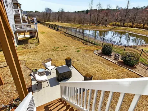 2904 Meadow Bluffs Way Fuquay Varina NC 27526