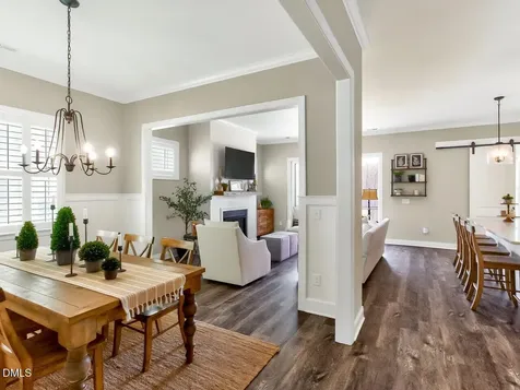 2904 Meadow Bluffs Way Fuquay Varina NC 27526