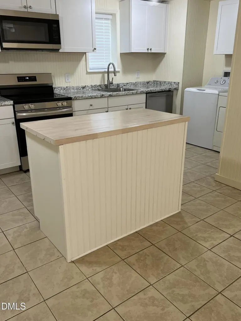 613 Bellhaven Street Garner NC 27529