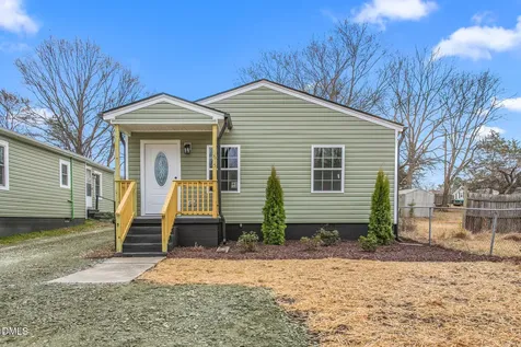 1615 Preston Street Burlington NC 27217