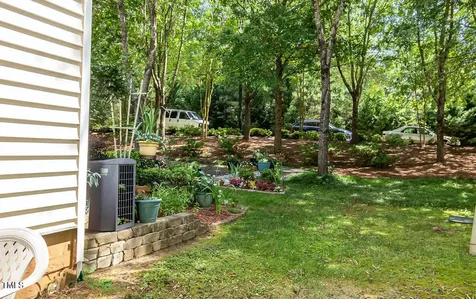 8823 Orchard Grove Way Raleigh NC 27612