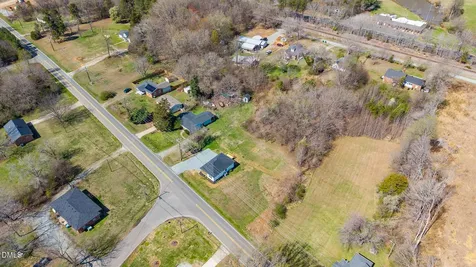 955 W Holt Street Mebane NC 27302