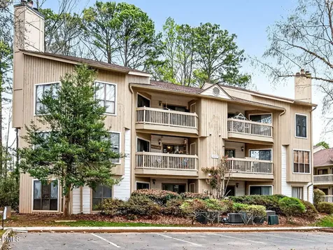 814 New Kent Place Cary NC 27511