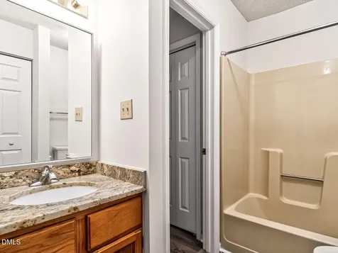 814 New Kent Place Cary NC 27511