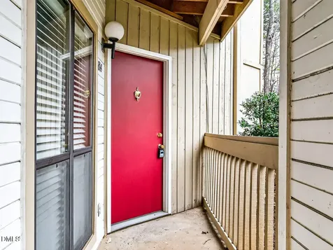 814 New Kent Place Cary NC 27511