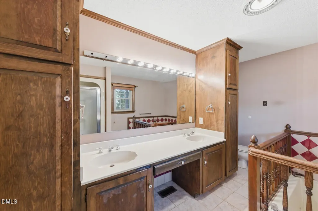 1210 E Cumberland Street Dunn NC 28334
