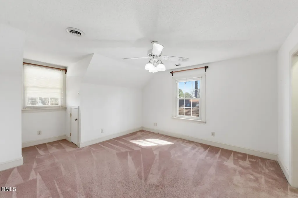 1210 E Cumberland Street Dunn NC 28334