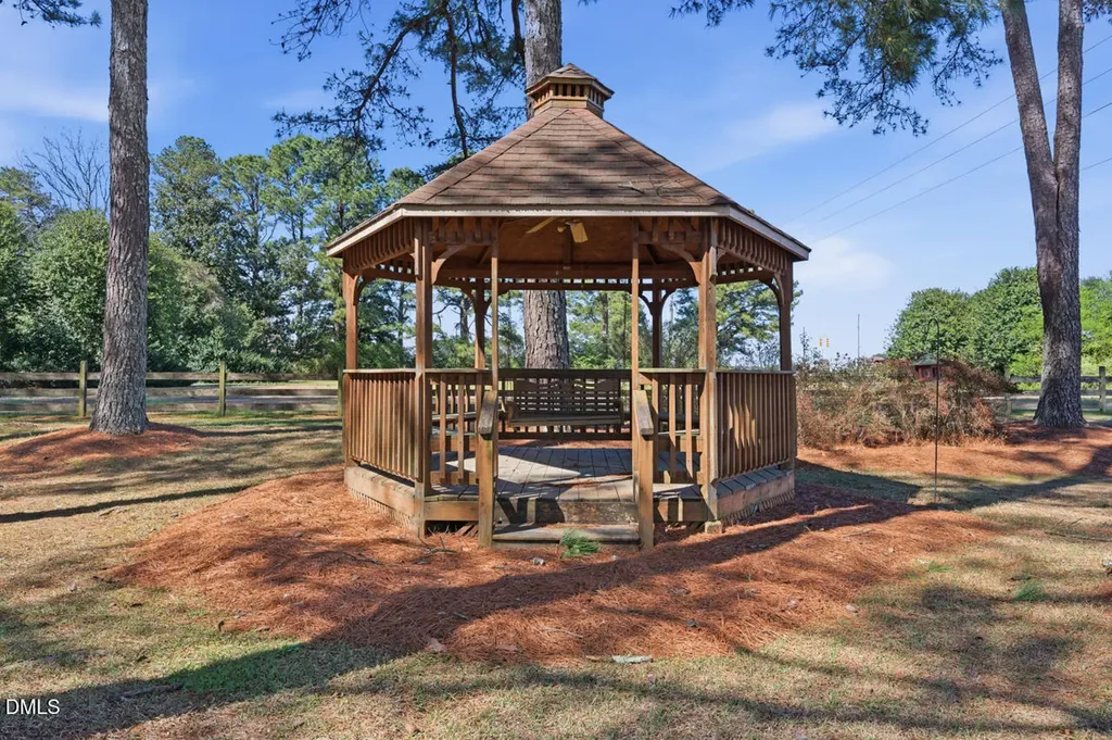 1210 E Cumberland Street Dunn NC 28334