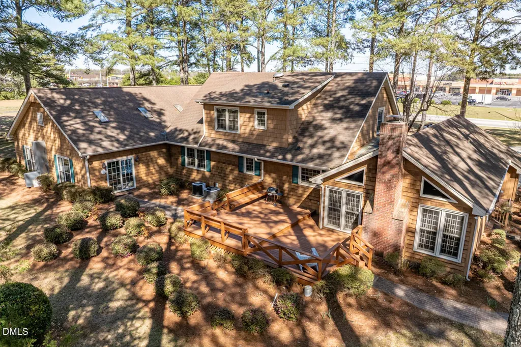 1210 E Cumberland Street Dunn NC 28334