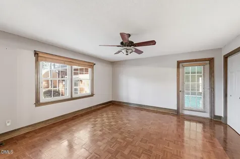 1210 E Cumberland Street Dunn NC 28334