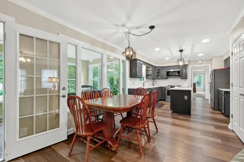 6009 Swales Way Raleigh NC 27603